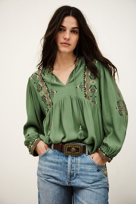 BLOUSE TILT