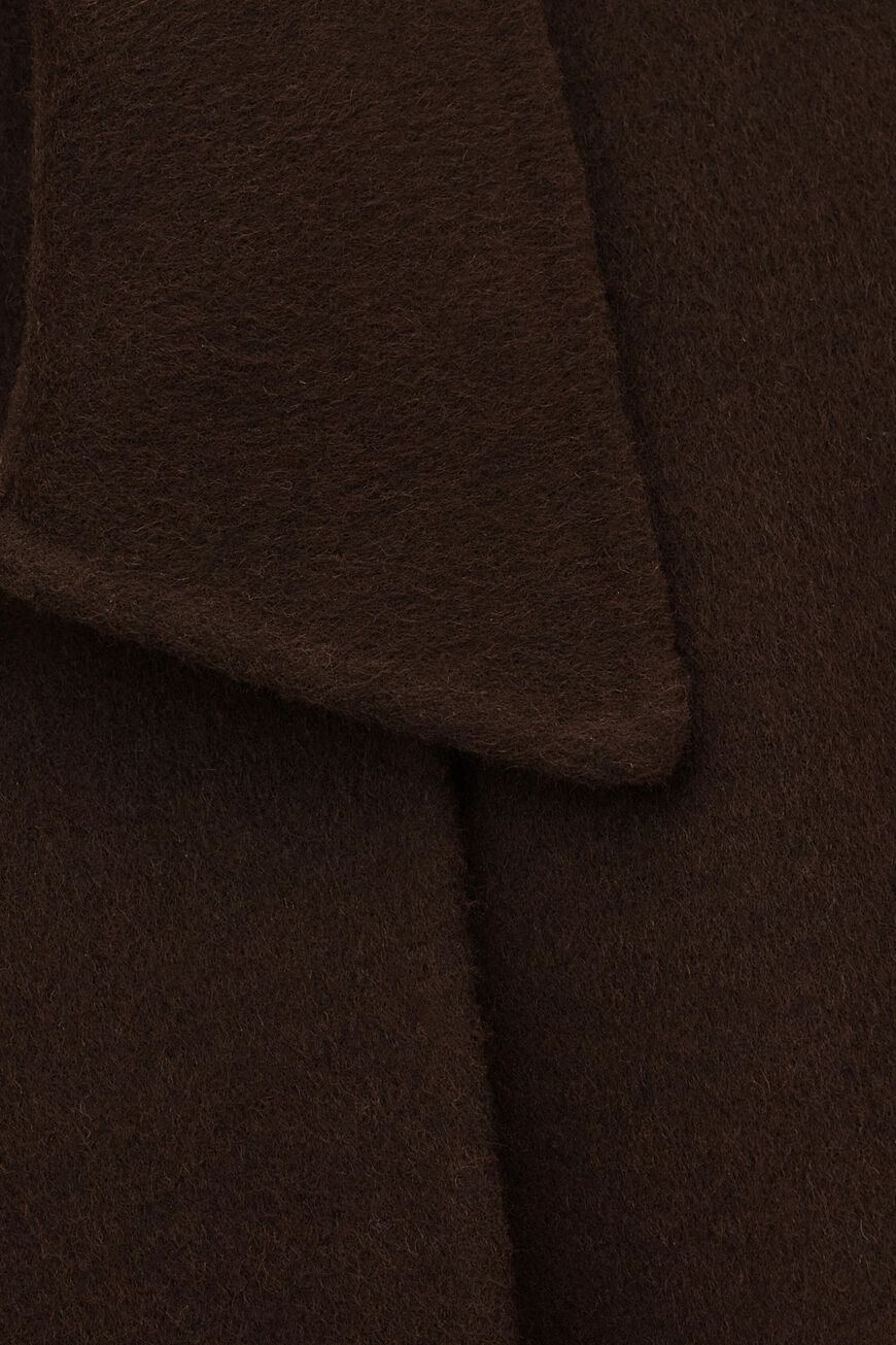 COAT KAM