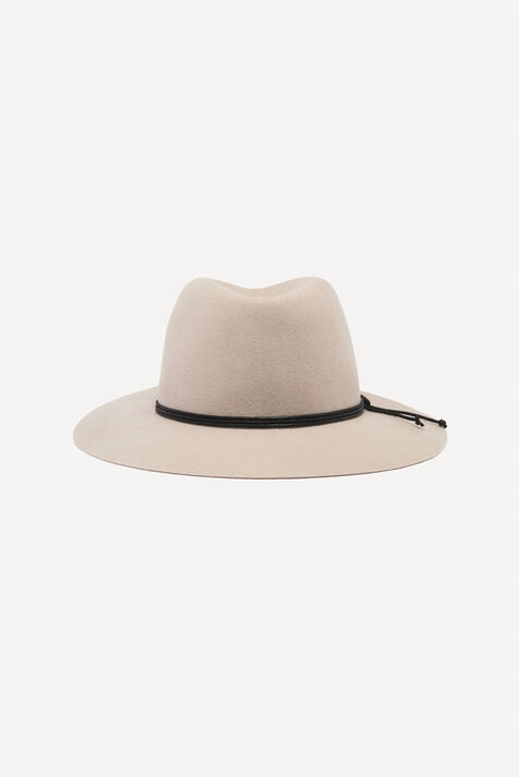 HAT HARRIS
