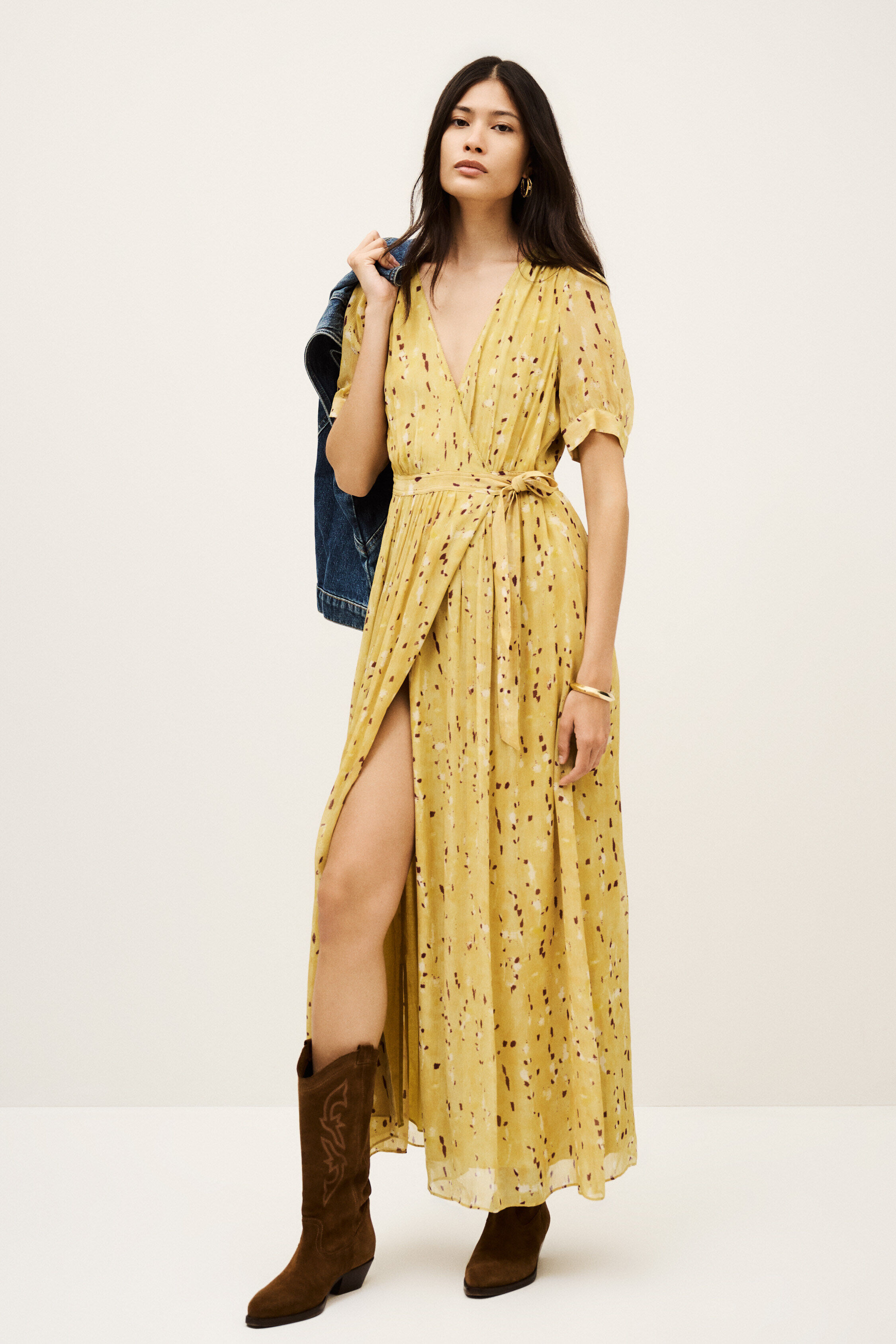 dress KRIS