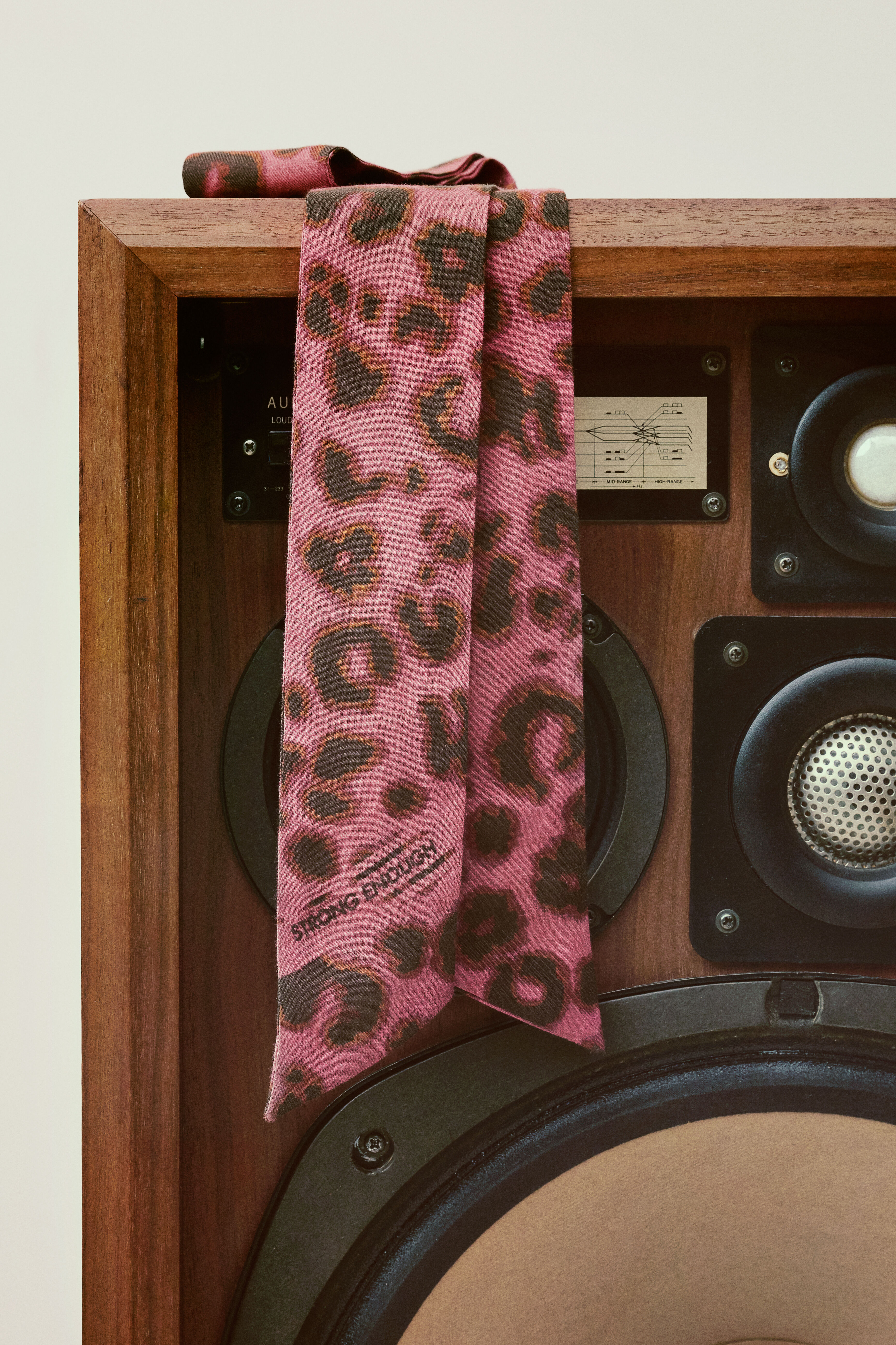 SCARF INSTITUT RAFAEL X BA&SH